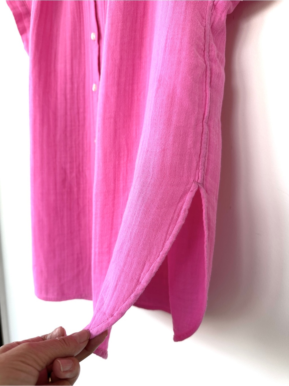Gap Pink Short-Sleeve Button-Front Blouse, Oversized Fit, Crinkle Gauze Cotton - Picture 4 of 8